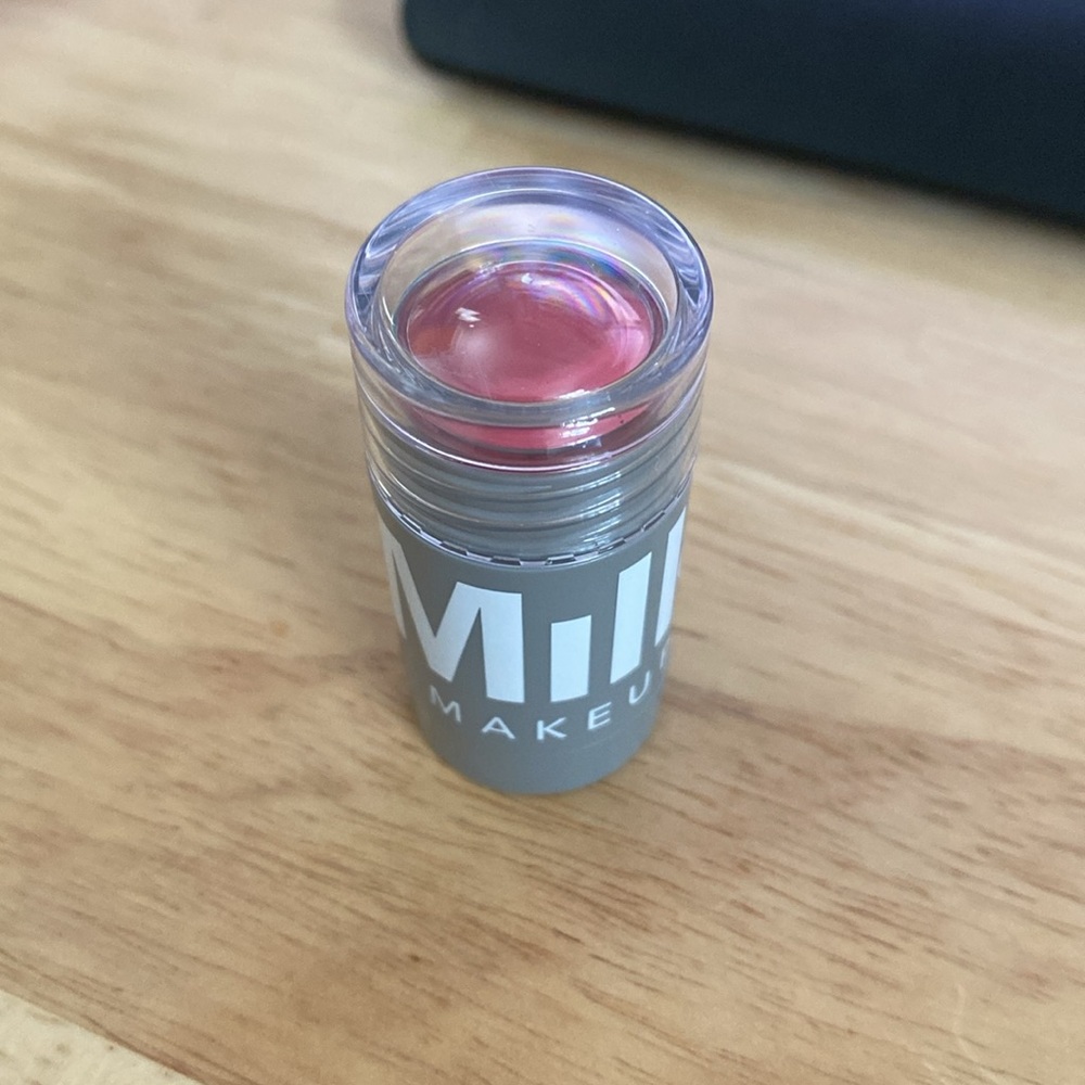 New Milk Lip + Cheek - Rally - Picture 4 of 4